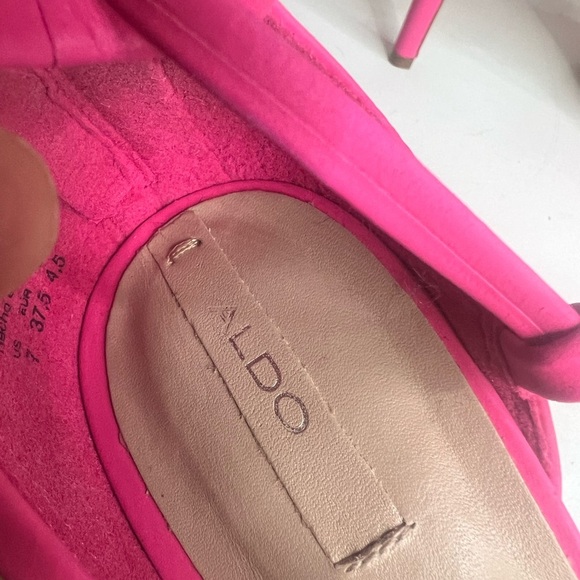 ALDO fuchsia pink color Strappy pink heels size 7 - Picture 9 of 11